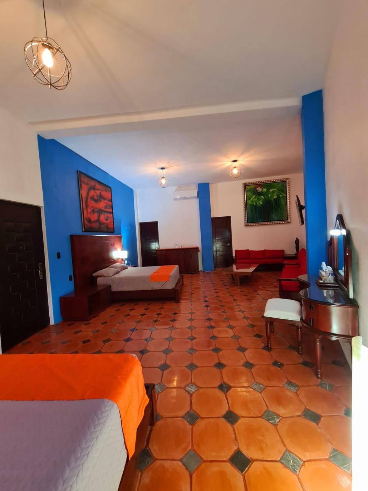 Hotel Alondra Los Laureles ภายนอก รูปภาพ